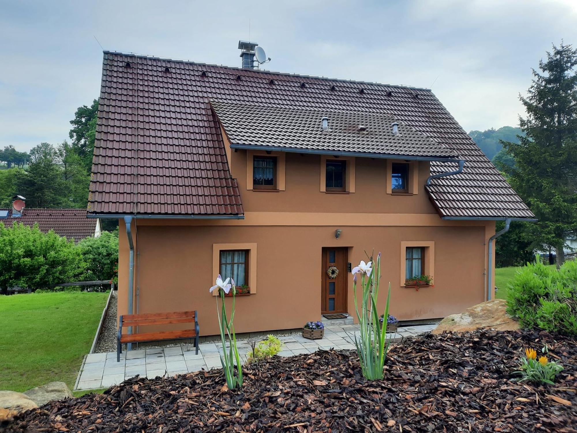 Apartmany Studeny Kunratice  エクステリア 写真